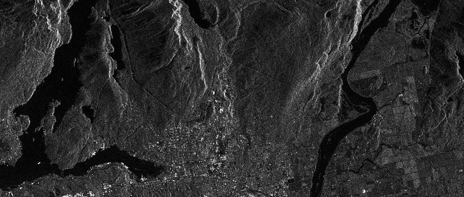 Ванкувер, снимок с КА Radarsat-2 © MDA’s Geospatial Services International, 30.05.2008 г., селективная поляризация (HH и HV)